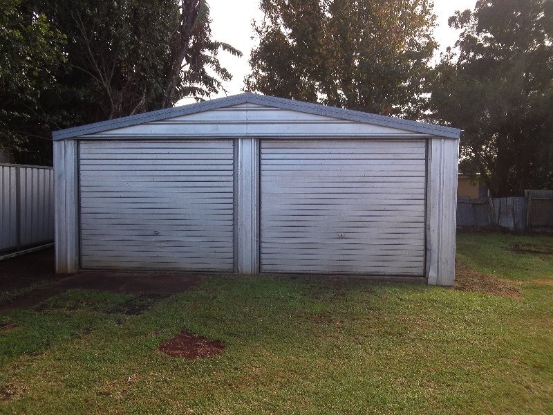 23 Henderson Street, Newtown QLD 4350