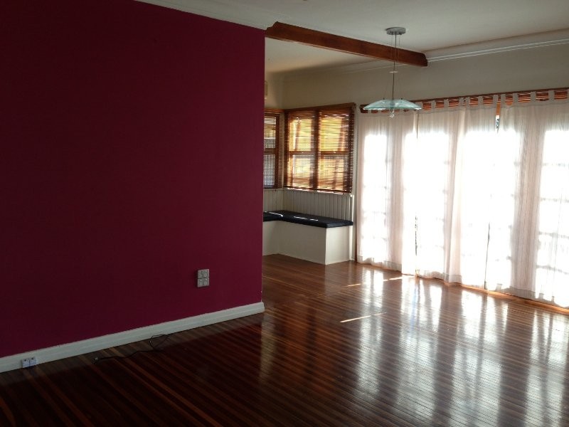 71a Geoffrey Street, Mount Lofty QLD 4350