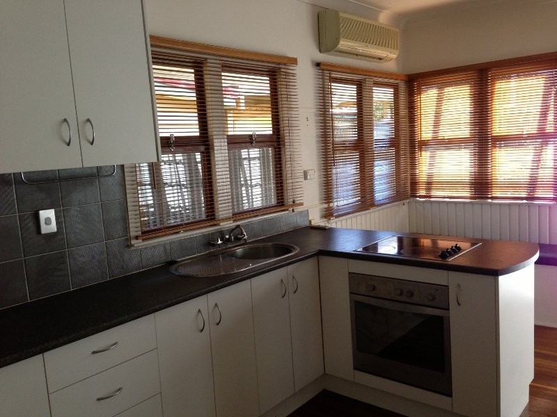 71a Geoffrey Street, Mount Lofty QLD 4350