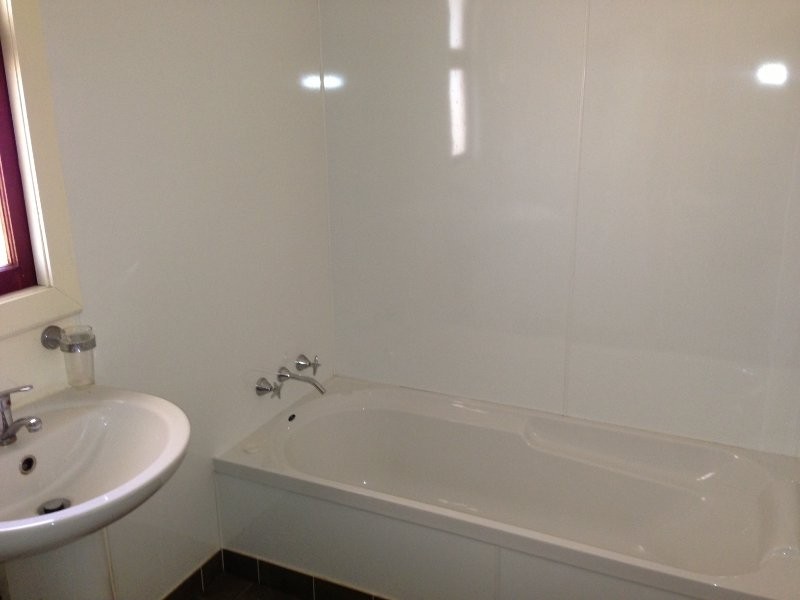 71a Geoffrey Street, Mount Lofty QLD 4350