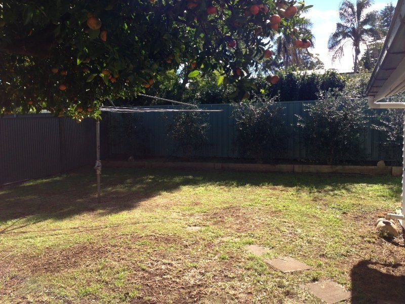 71a Geoffrey Street, Mount Lofty QLD 4350