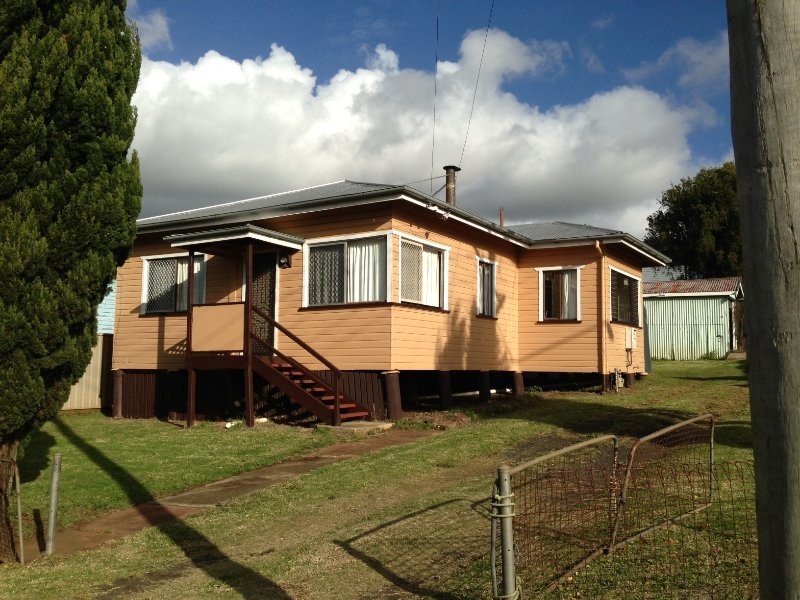 22 Roseberry Street, North Toowoomba QLD 4350