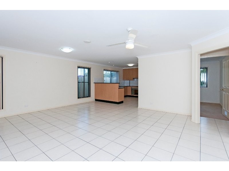1/291 James Street, Newtown QLD 4350