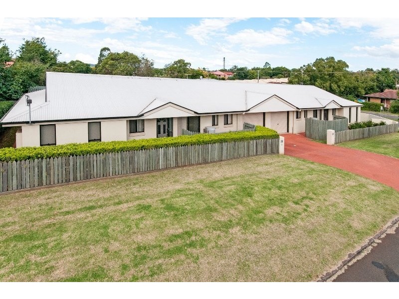 1/291 James Street, Newtown QLD 4350
