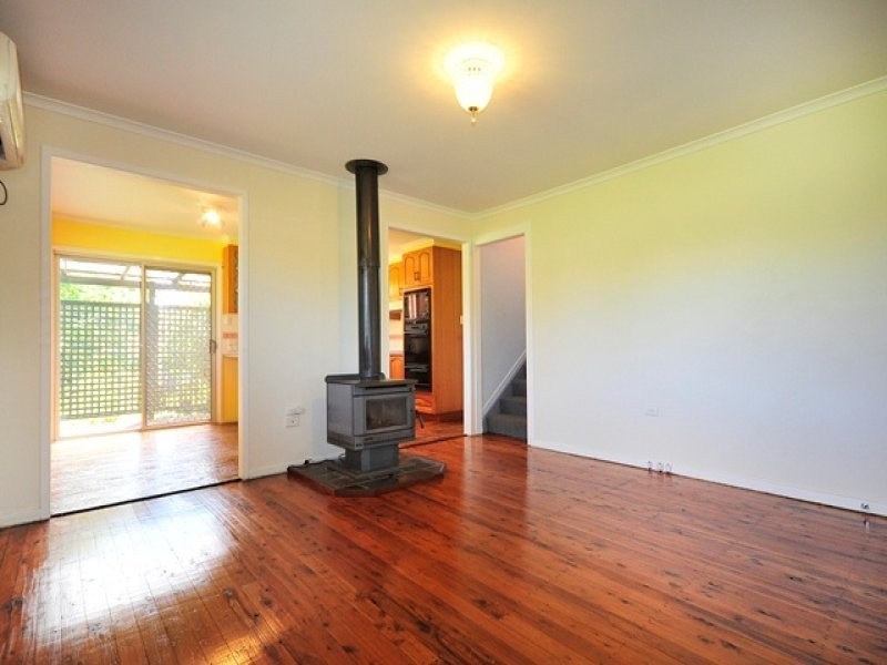 9 Kirklees Street, Newtown QLD 4350