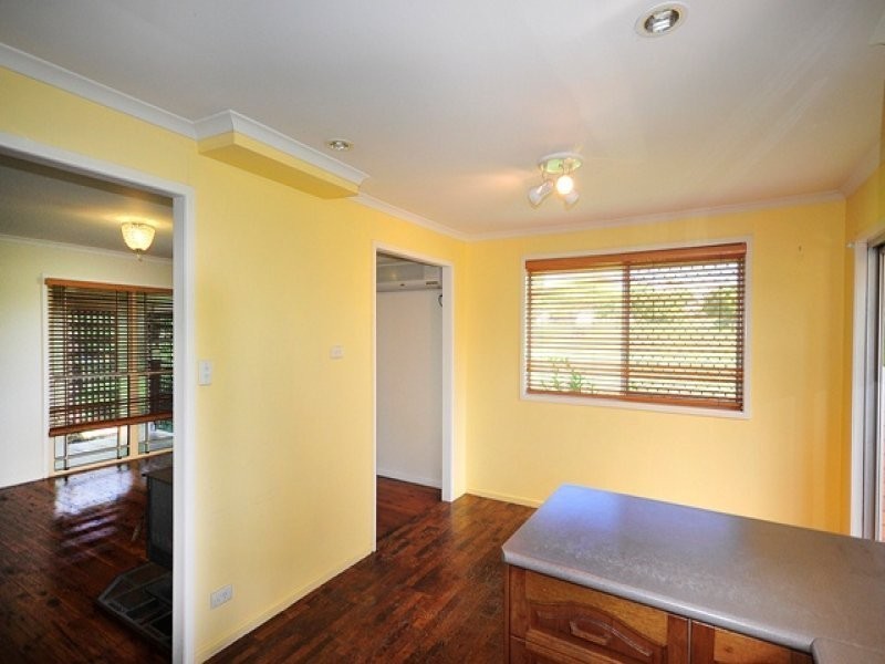 9 Kirklees Street, Newtown QLD 4350