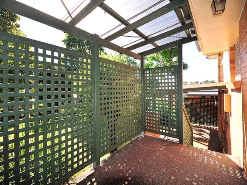 9 Kirklees Street, Newtown QLD 4350