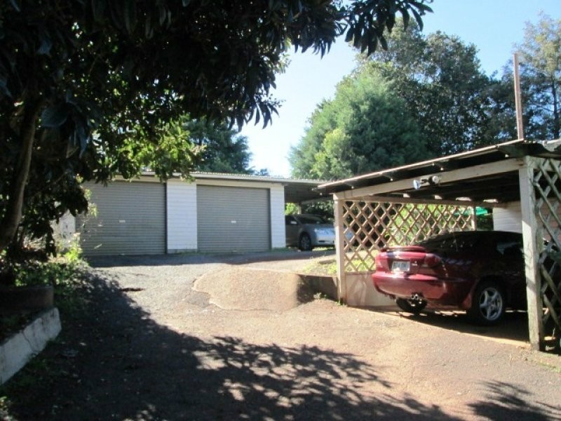 27 Margaret Street, East Toowoomba QLD 4350