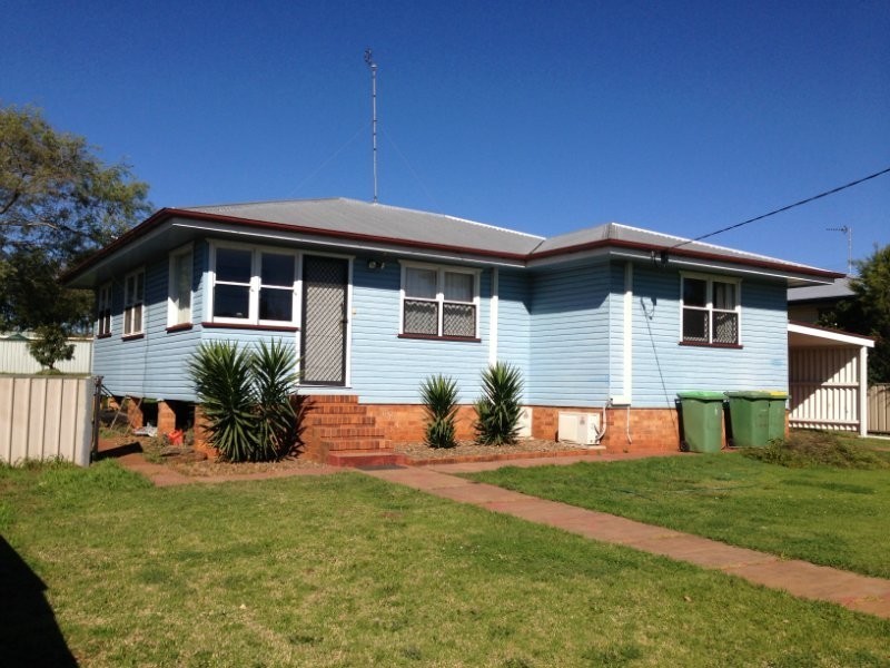 18 Yaldwyn Street, Harristown QLD 4350