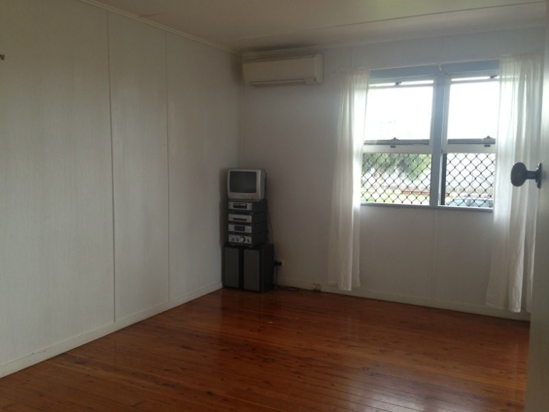 18 Yaldwyn Street, Harristown QLD 4350