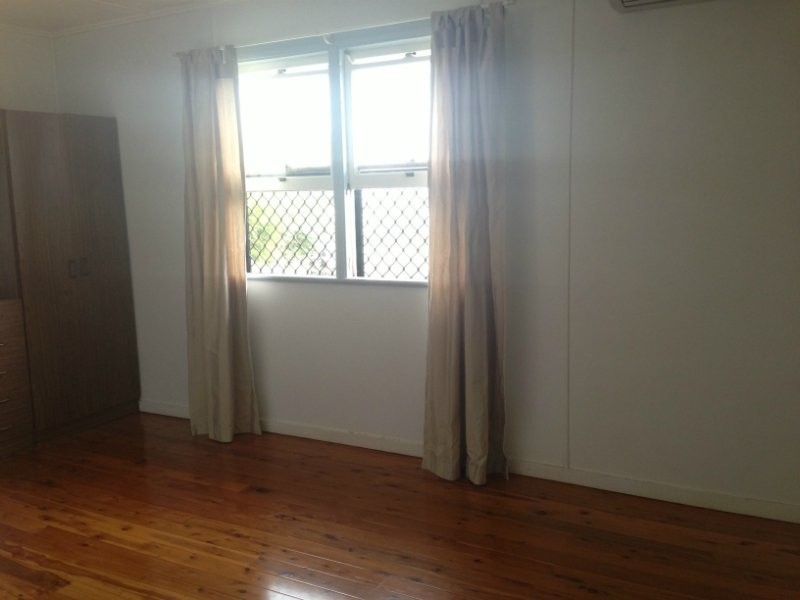 18 Yaldwyn Street, Harristown QLD 4350