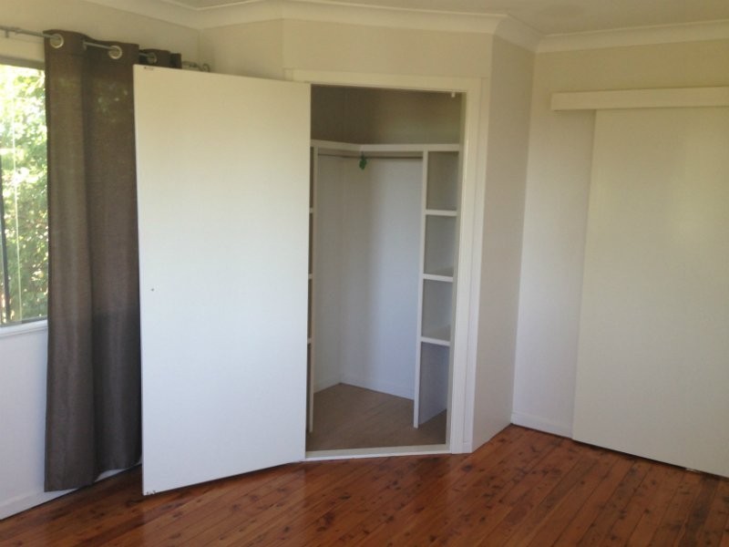 2 Macquarie Street, Centenary Heights QLD 4350