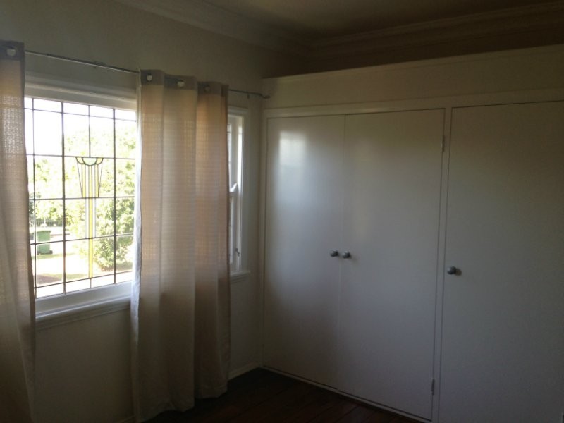 2 Macquarie Street, Centenary Heights QLD 4350