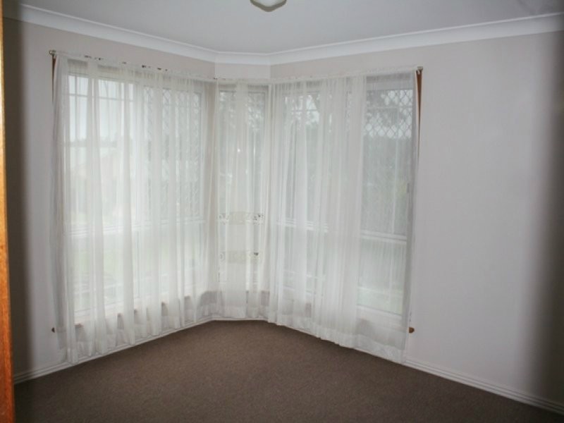 1/43 Horrocks Crescent, Kearneys Spring QLD 4350