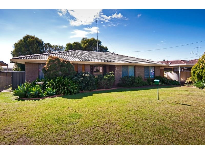 5 Crosby Street, Darling Heights QLD 4350