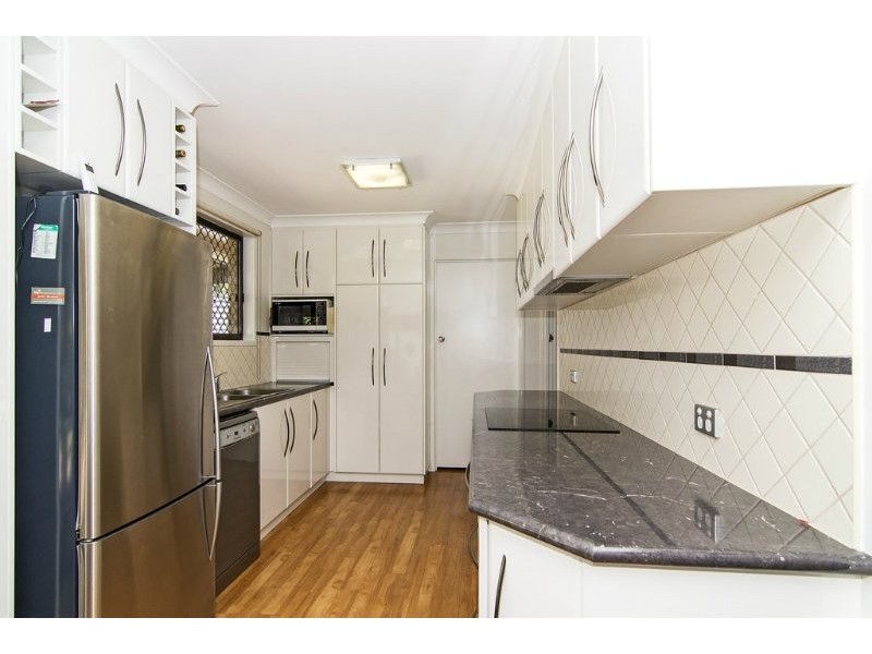 48 Cleary Street, Centenary Heights QLD 4350