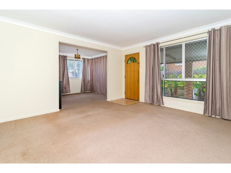 1/68 Hursley Road, Newtown QLD 4350