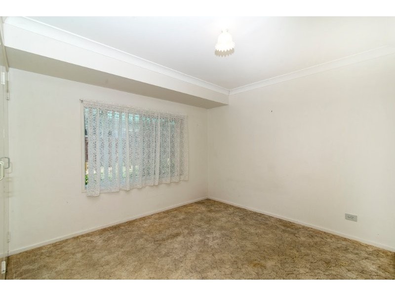 38 Riethmuller Street, Kearneys Spring QLD 4350