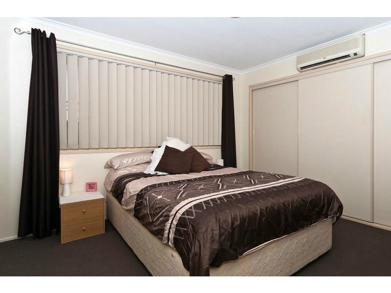 27 Poinciana Street, Newtown QLD 4350