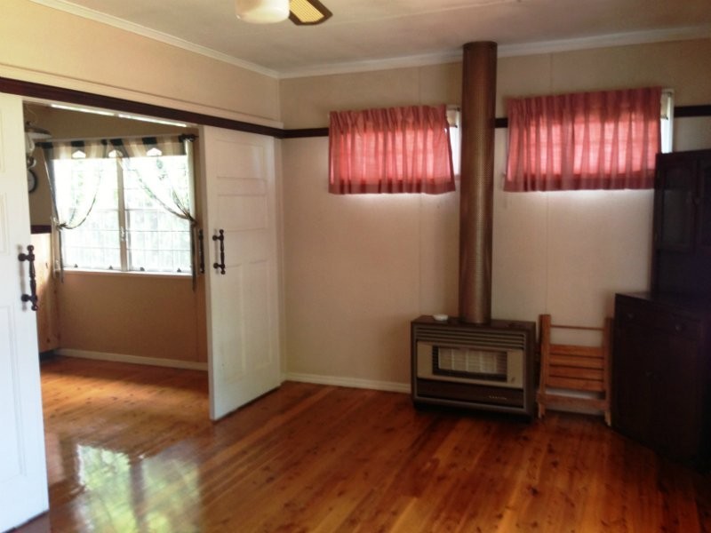 3 Percy Street, Newtown QLD 4350