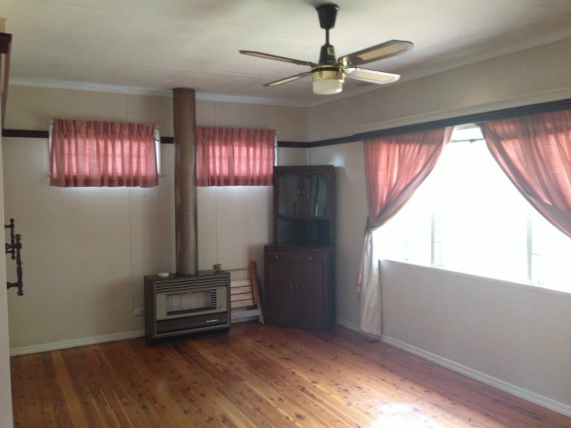 3 Percy Street, Newtown QLD 4350