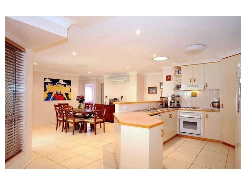 10 Evergreen Court, Glenvale QLD 4350