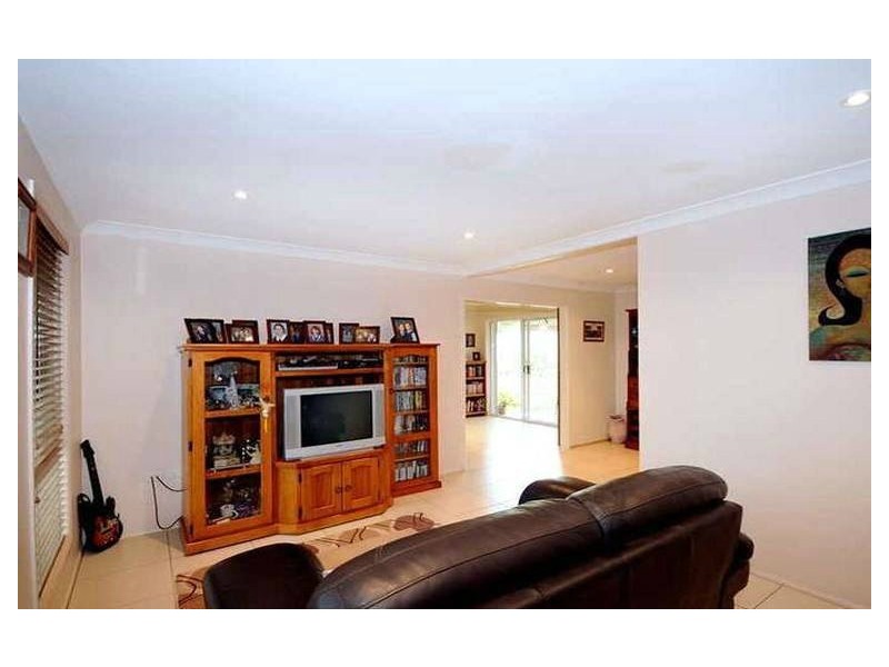 10 Evergreen Court, Glenvale QLD 4350