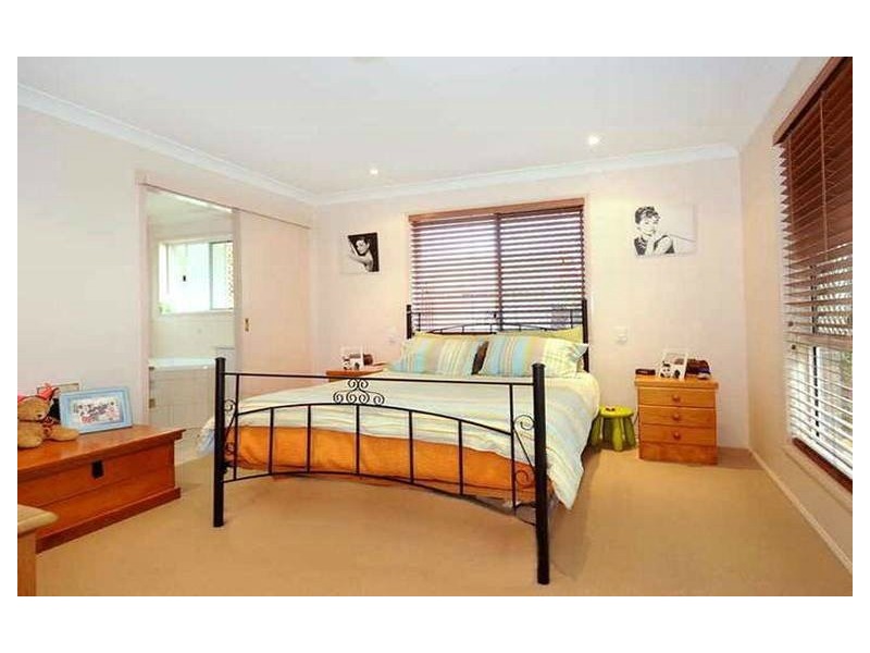 10 Evergreen Court, Glenvale QLD 4350