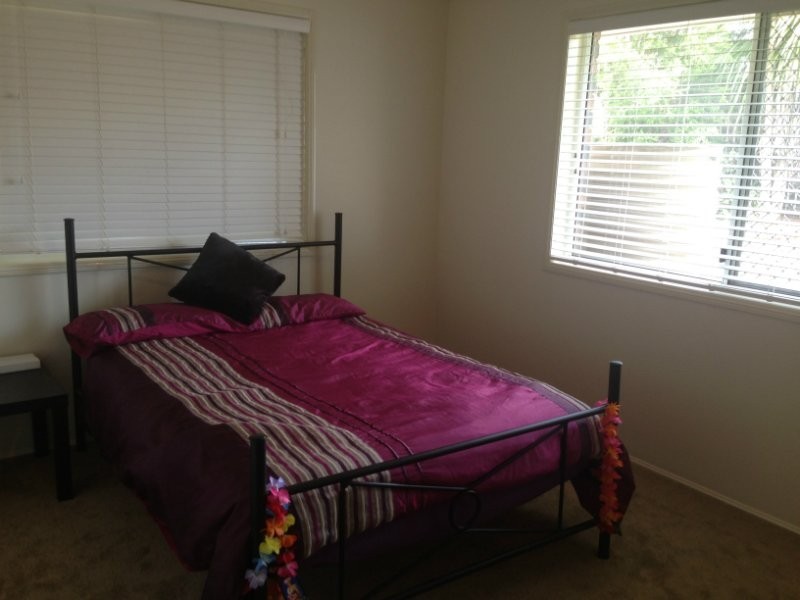 10 Evergreen Court, Glenvale QLD 4350