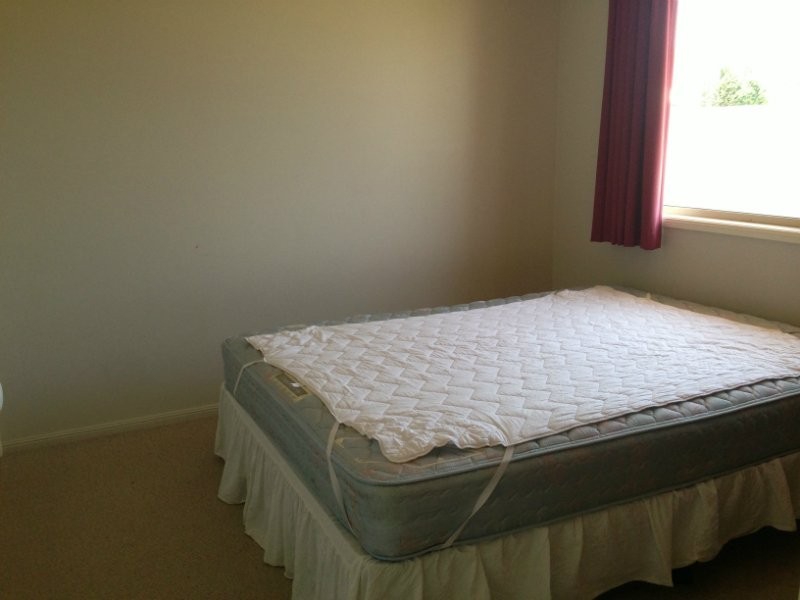 17 Wood Drive, Middle Ridge QLD 4350