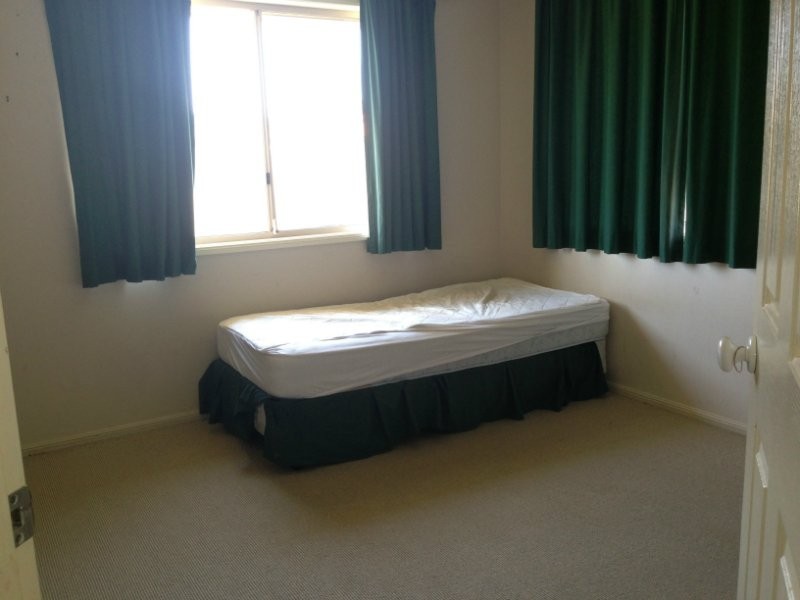 17 Wood Drive, Middle Ridge QLD 4350