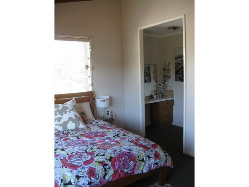 1/32a Warwick Street, Harristown QLD 4350
