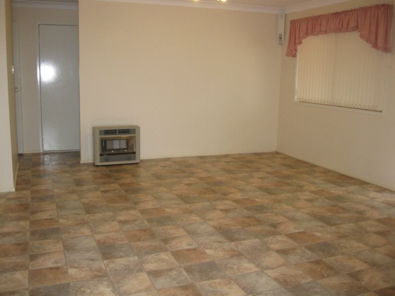 108 Kearney Street, Kearneys Spring QLD 4350