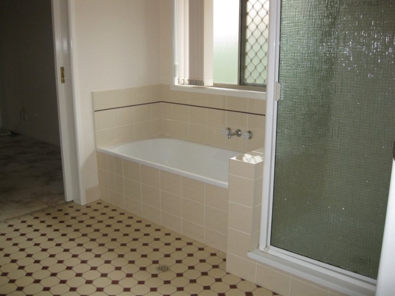 108 Kearney Street, Kearneys Spring QLD 4350