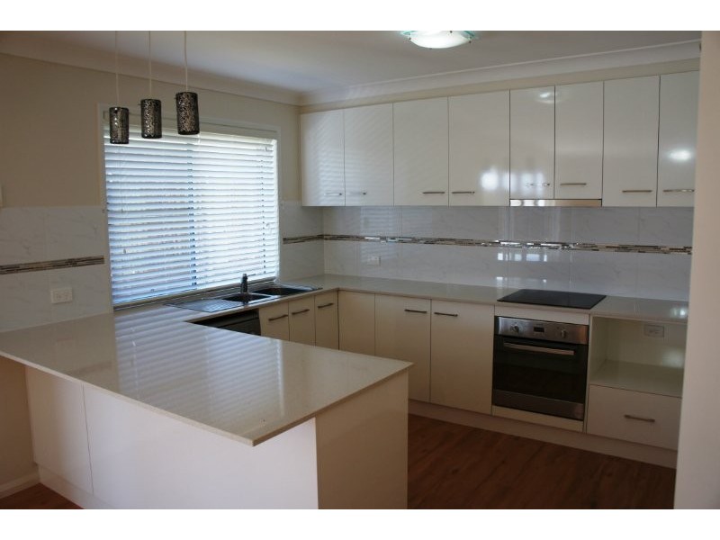 14 Sportsman Drive, Highfields QLD 4352