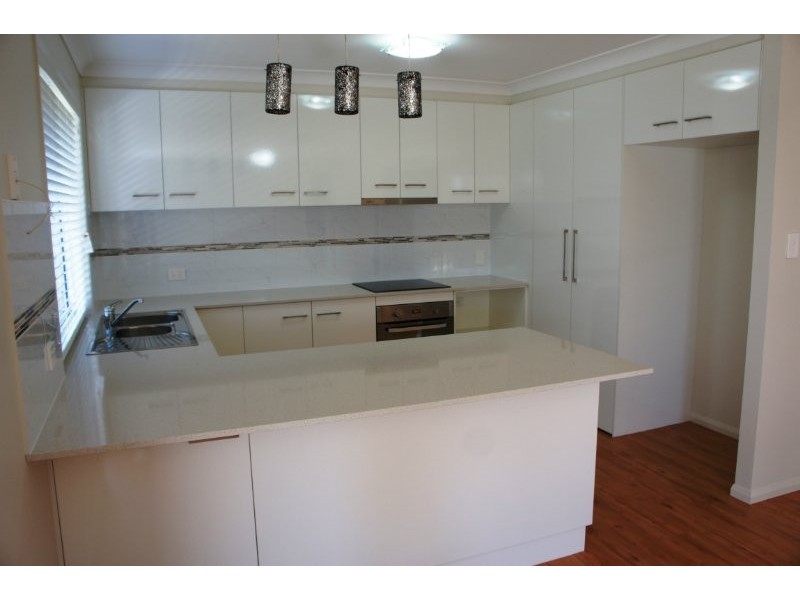 14 Sportsman Drive, Highfields QLD 4352