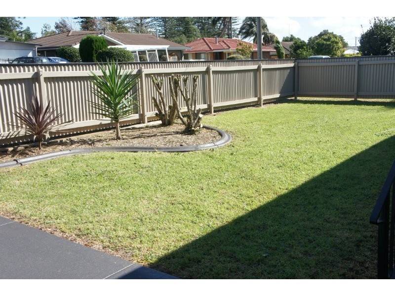 18 Hampton Street, Newtown QLD 4350