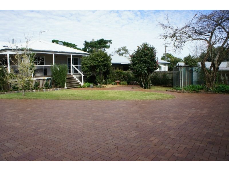 1 Boyden Street, East Toowoomba QLD 4350