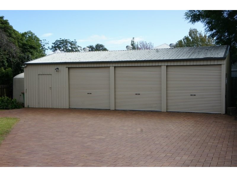 1 Boyden Street, East Toowoomba QLD 4350