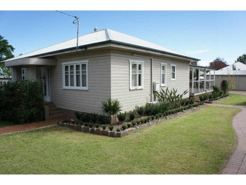 1 Boyden Street, East Toowoomba QLD 4350