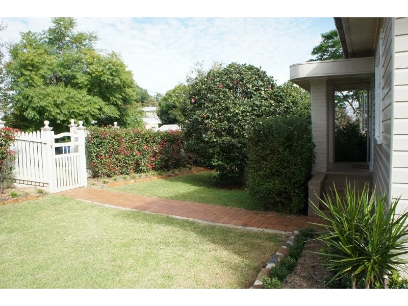 1 Boyden Street, East Toowoomba QLD 4350