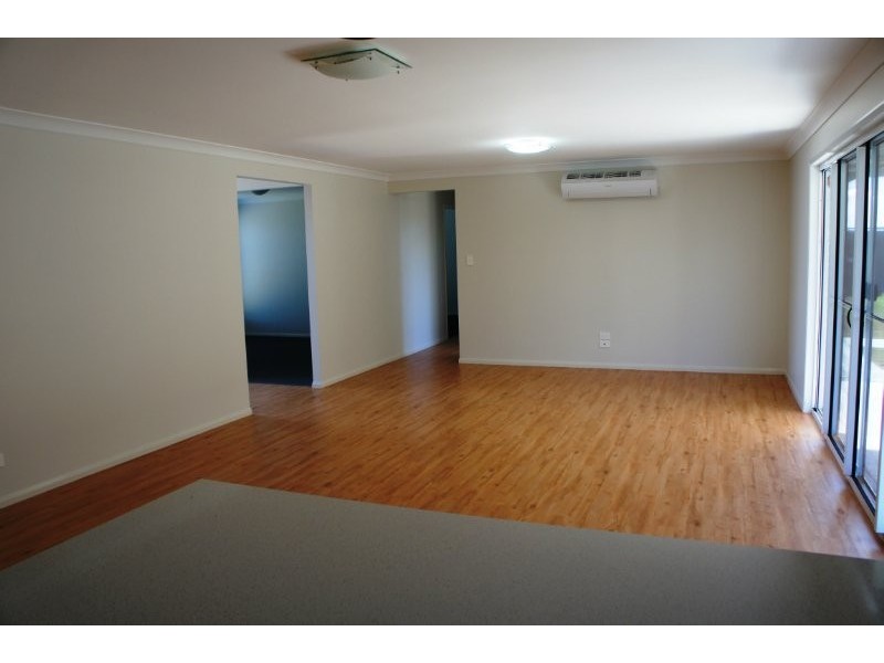 14 Sportsman Drive, Highfields QLD 4352