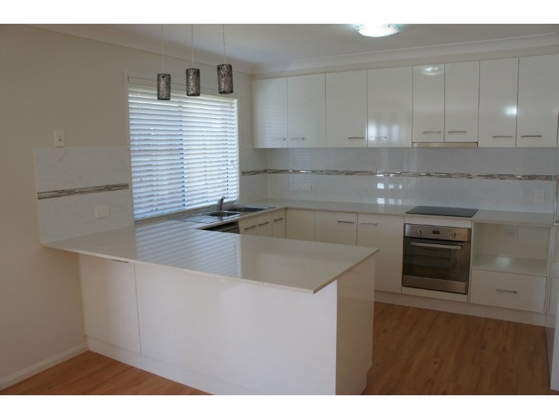 14 Sportsman Drive, Highfields QLD 4352