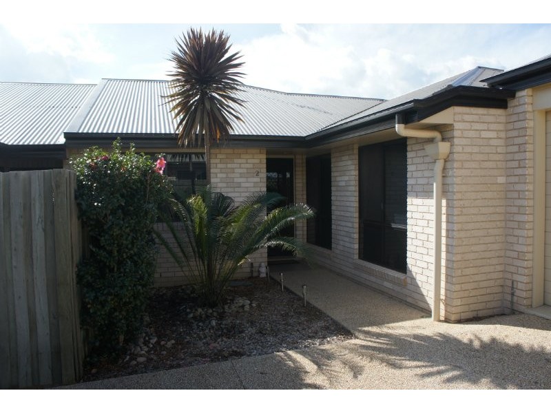 2/8 Sambar Court, Kearneys Spring QLD 4350