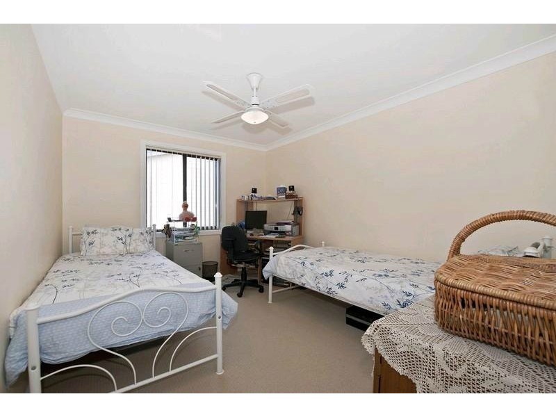 27 Leicester Avenue, Belmont North NSW 2280