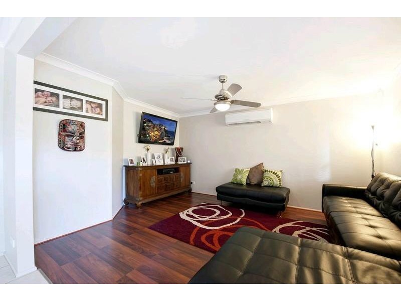 13 Poplar Close, Fletcher NSW 2287