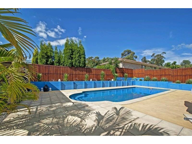 13 Poplar Close, Fletcher NSW 2287
