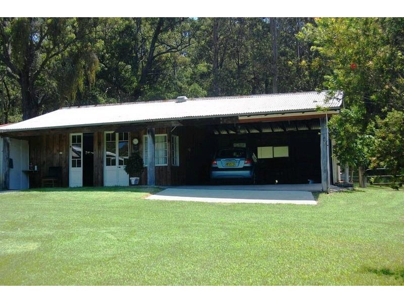 212 Lings Road, Buttai NSW 2323