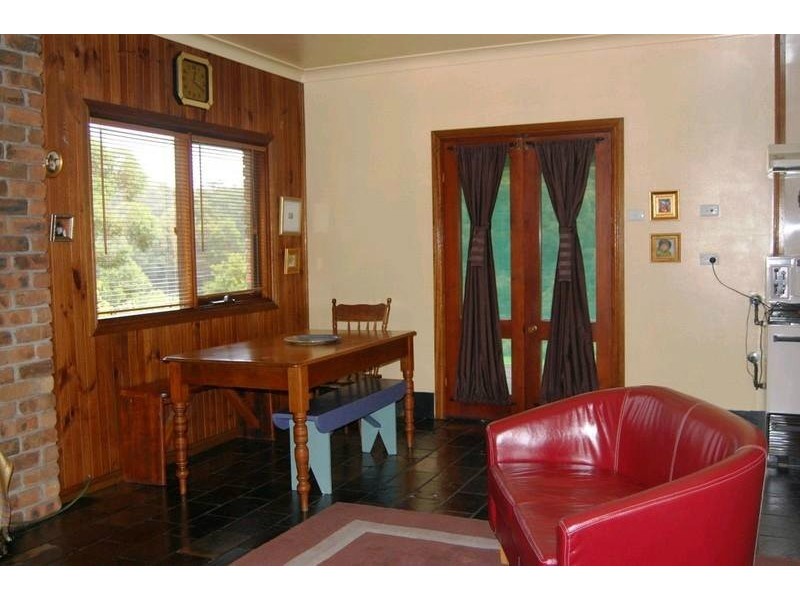 212 Lings Road, Buttai NSW 2323