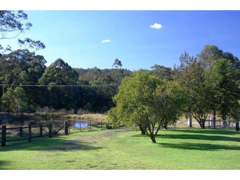 212 Lings Road, Buttai NSW 2323